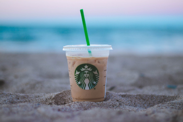 Howard Schultz is leaving Starbucks&rsquo; board &ndash; analyst&rsquo;s take