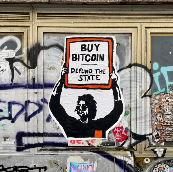 Graffiti artists Street Cy₿er are painting the town Bitcoin Graffiti artists Street Cy₿er are painting the town Bitcoin
