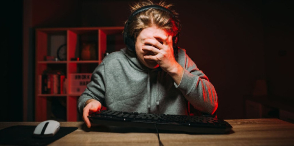 AI Undressing: Deepfake Nude Services Skyrocket in Popularity AI Undressing: Deepfake Nude Services Skyrocket in Popularity